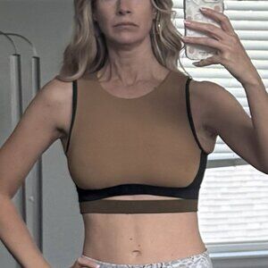 Lululemon Women's Sports Bra Square Back High Neckline black/tan 6